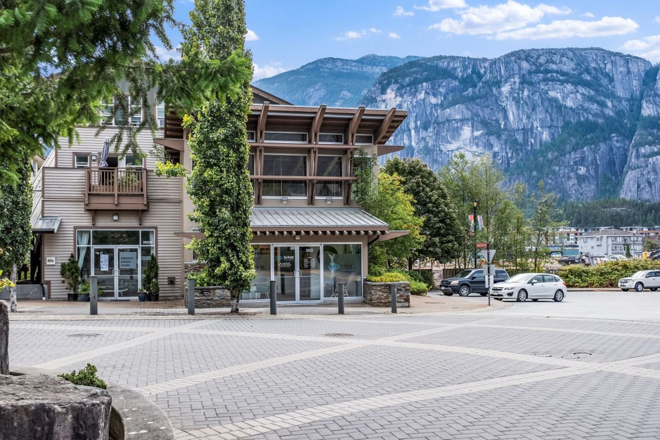 Rockcliff at Eaglewind in Squamish by Solterra Development.