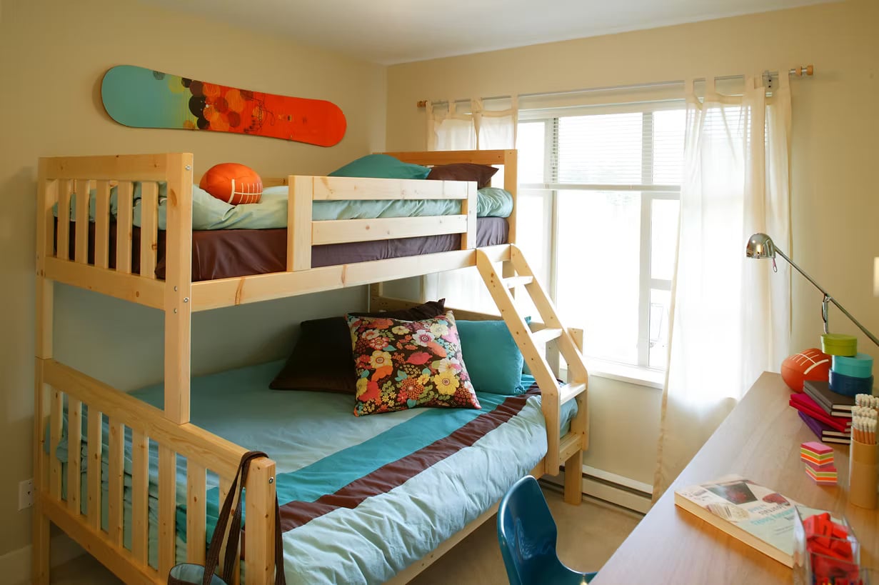 Talon at Eaglewind in Squamish by Solterra Development.